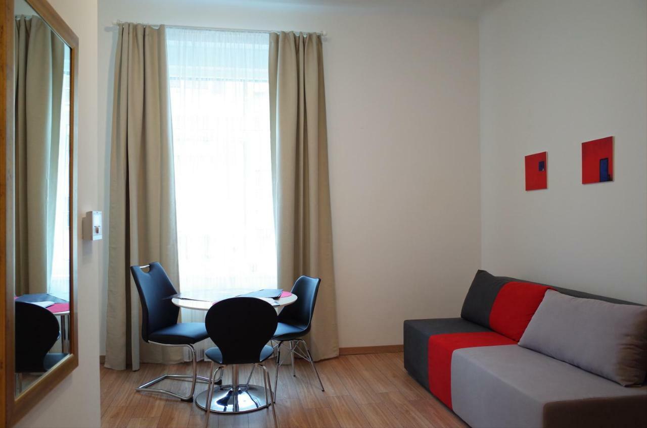 Sedaki Apartments In The Center Of Zagreb Luaran gambar